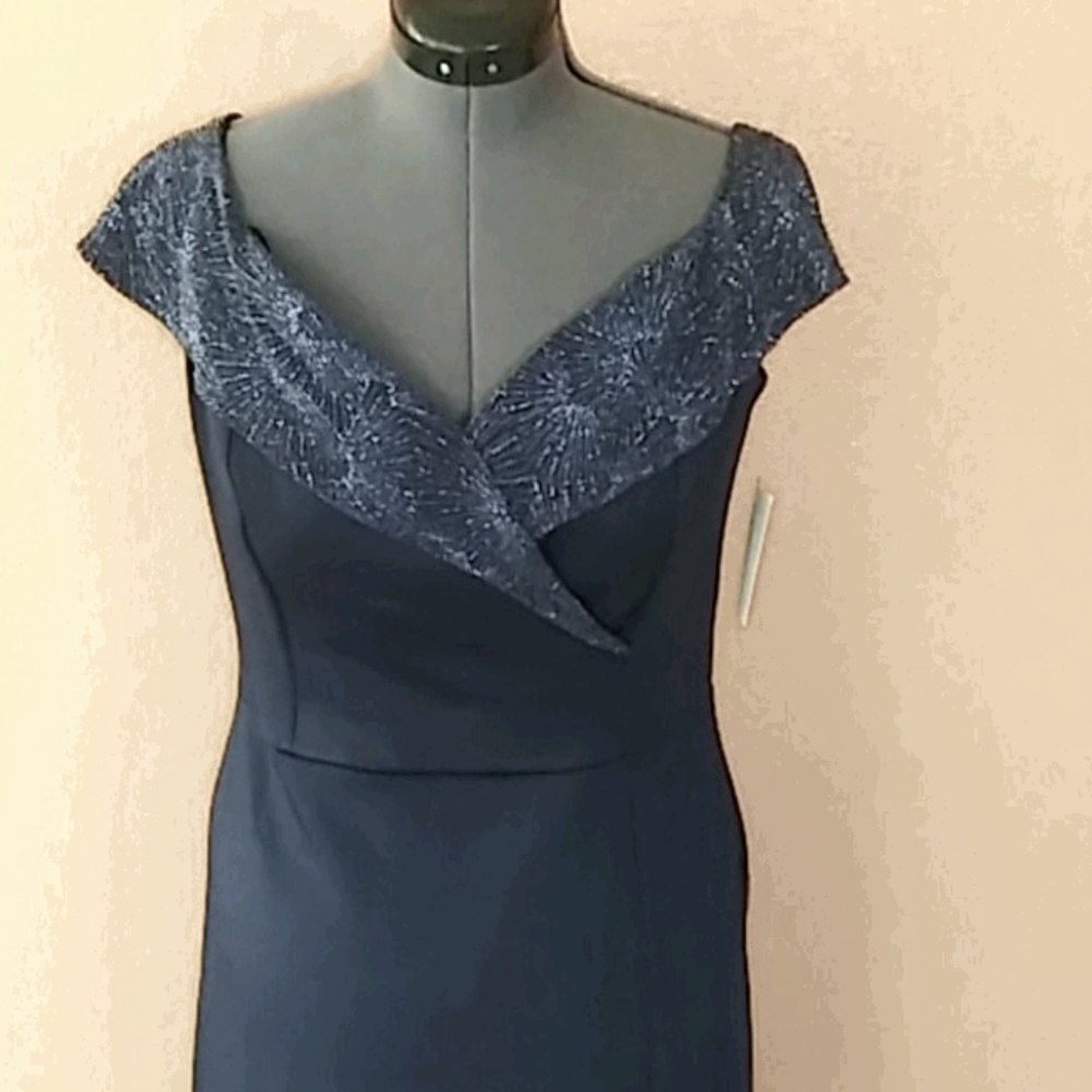 Formal Dress - Picture 1 of 9